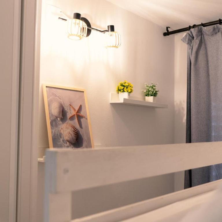 SeaHomes Vacations - CORAL SUN in Fenals Beach - Apartamento de 2 dormitorios - 17