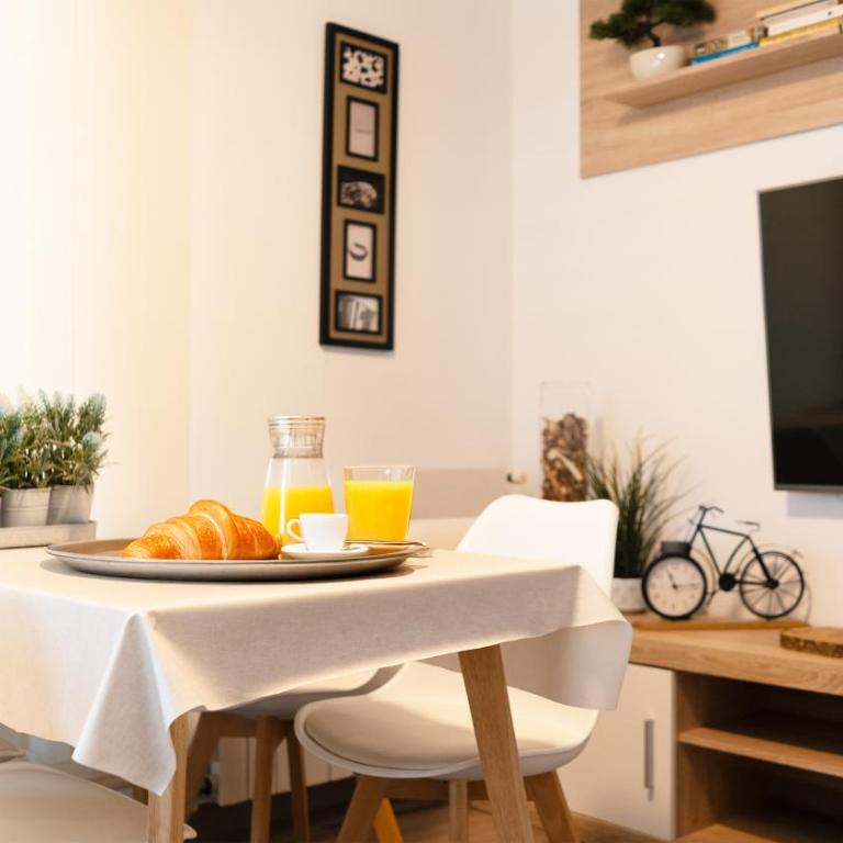 SeaHomes Vacations - CORAL SUN in Fenals Beach - Apartamento de 2 dormitorios - 5