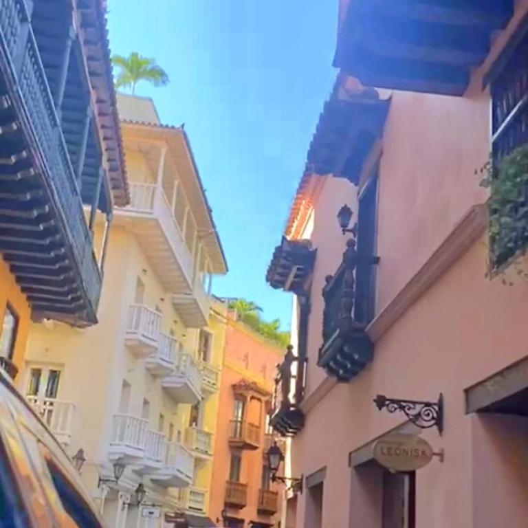 Beachfront Condo, Murano Centro 1- El Cabrero, Near Walled City, Airport Pick Up - Two-Bedroom Apartment - 27