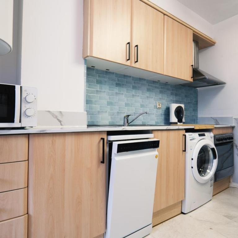 SeaHomes Vacations - Sabanell Dreamplace apt with PKG - Apartamento de 2 dormitorios - 8