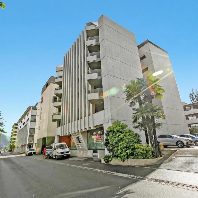 Locarno Centro Apartment 2BR with Private Garage - Happy Rentals - Apartamento con balcón - 15