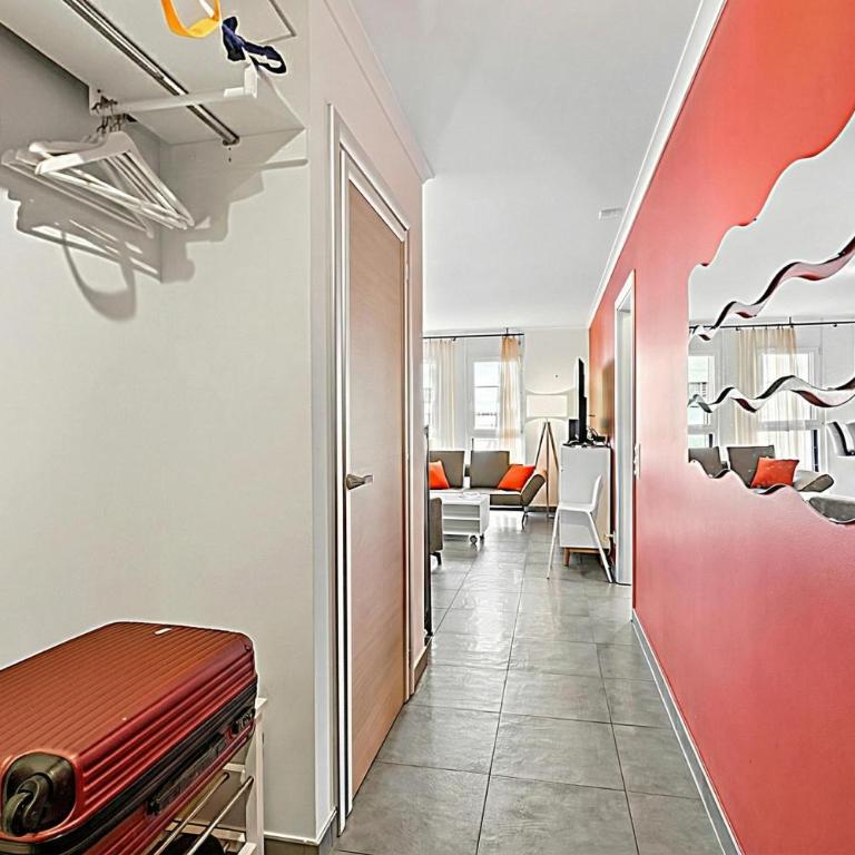 Locarno Centro Apartment 2BR with Private Garage - Happy Rentals - Apartamento con balcón - 22