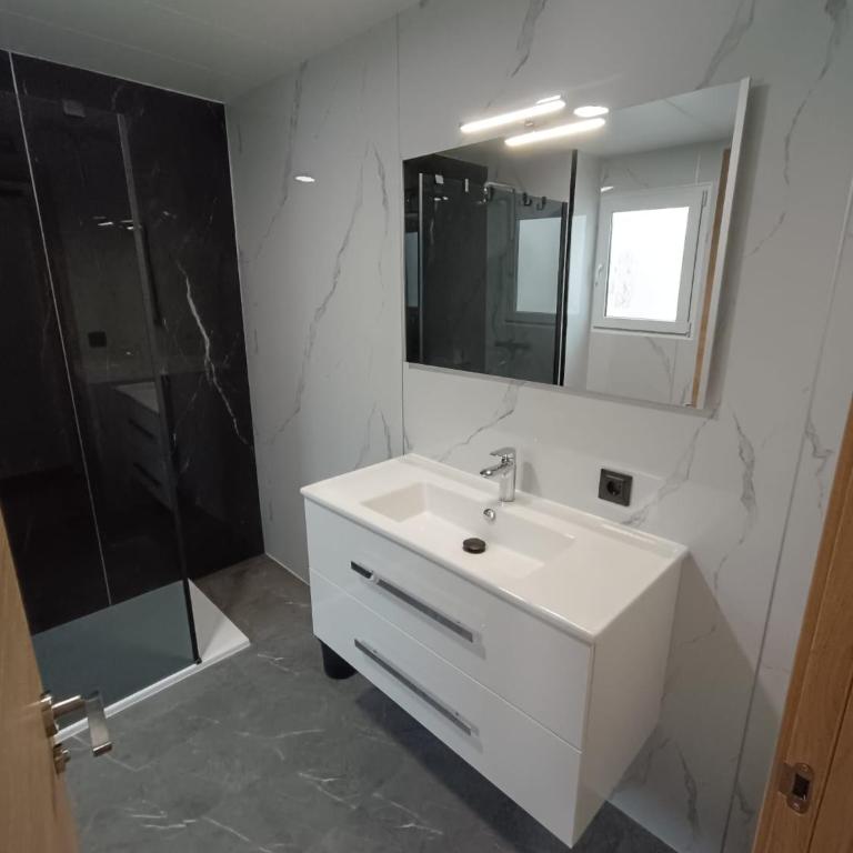 Appartement Atico centre Roses - Two-Bedroom Apartment - 10