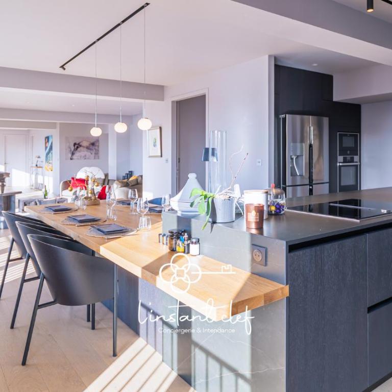 L'Appartement d Exception - Hyper Centre - 3 suites, Parking & Billard - Appartement 3 Chambres Premium avec Balcon - 11