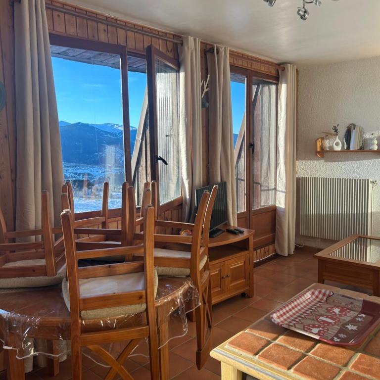 Appartement Cosy avec Vue Montagne, Balcon & Parking Gratuit - Appartement 1 Chambre - 17