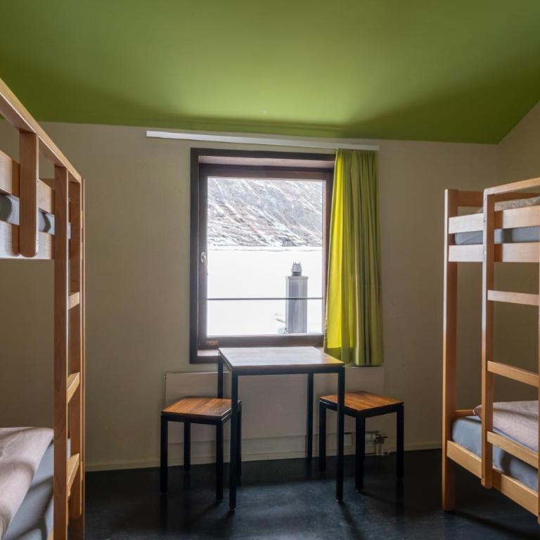 Zermatt Youth Hostel - Einzelbett im Vierbettzimmer - 3