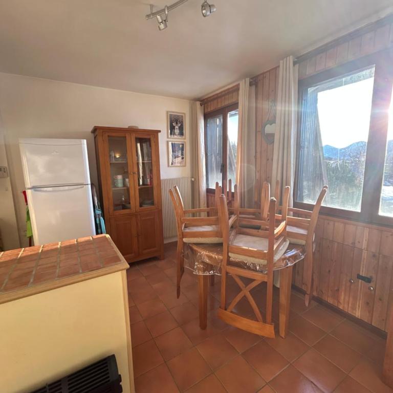 Appartement Cosy avec Vue Montagne, Balcon & Parking Gratuit - Appartement 1 Chambre - 12