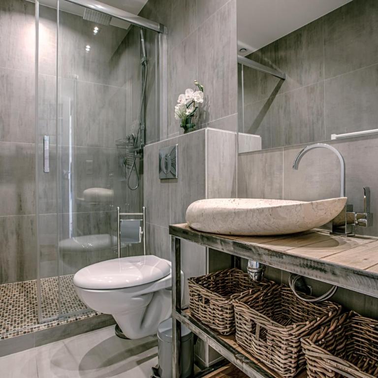 Appartement Vaste Horizon - LRA Cannes - Four-Bedroom Apartment with Sea view and Spa bath - 10
