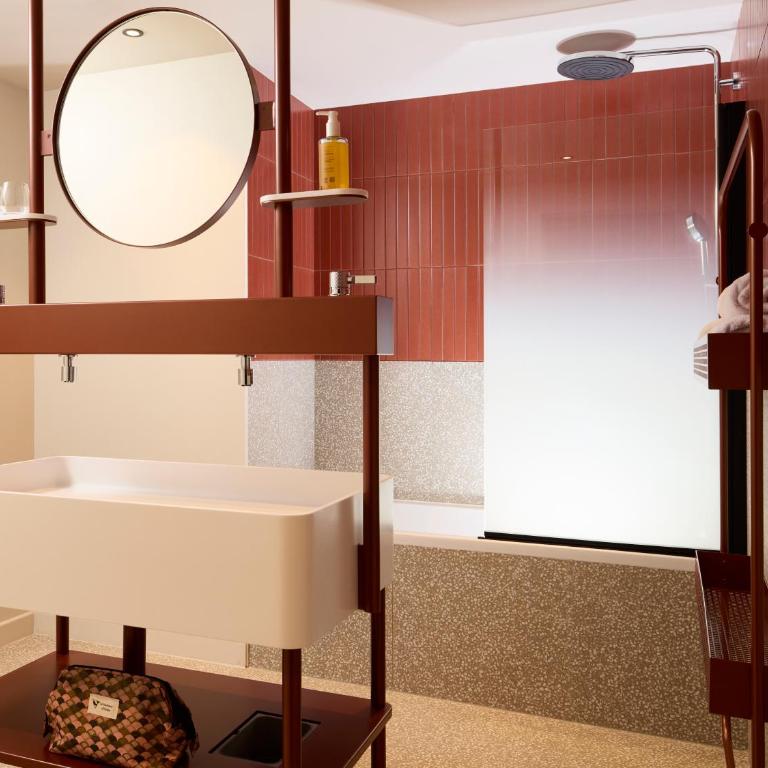 You Hotel Amiens - Handwritten Collection - Suite Deluxe avec 2 Lits Doubles - 14