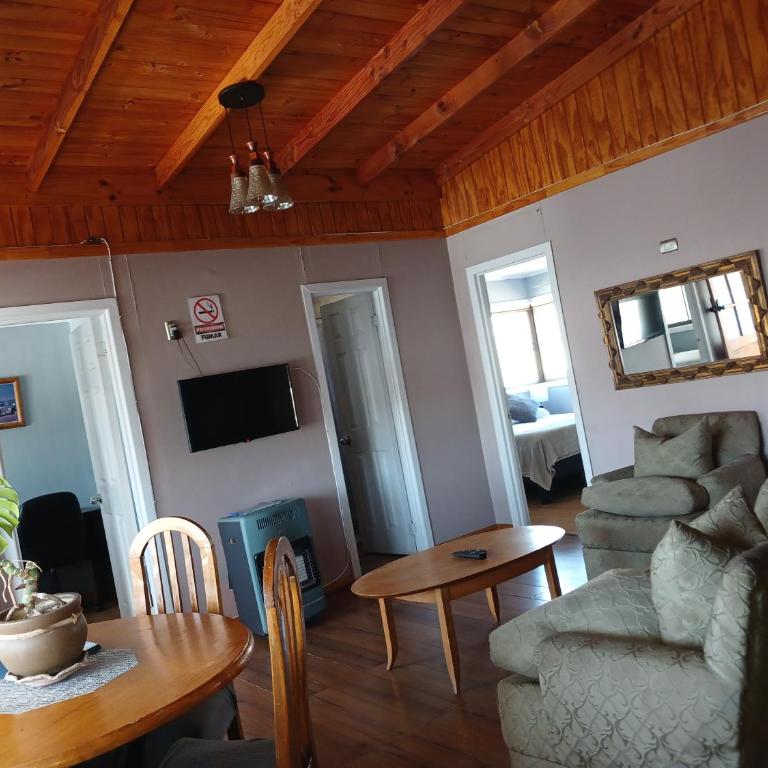 Dulces Sueños - Three-Bedroom House - 1