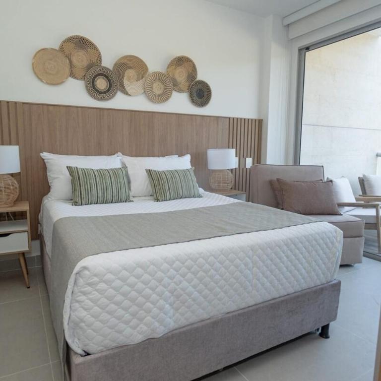 Con jacuzzi privado, laguna y Paddle board - Three-Bedroom Apartment - 7