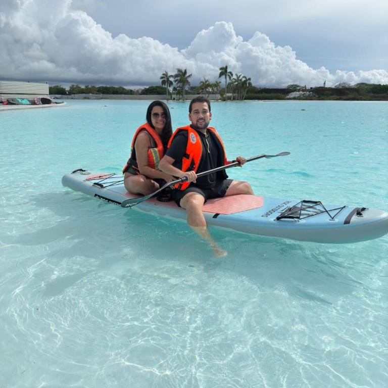 Con jacuzzi privado, laguna y Paddle board - Three-Bedroom Apartment - 1