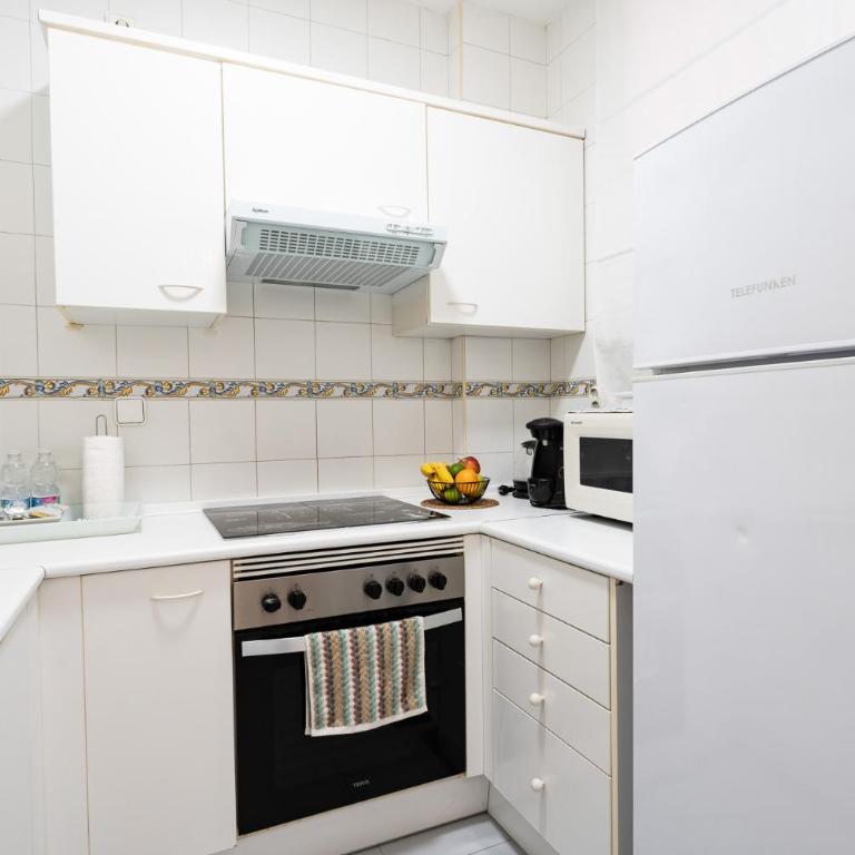 MalagaSuite Tropical Terrace & Pool Apartments - Apartamento de 2 dormitorios con terraza - 18