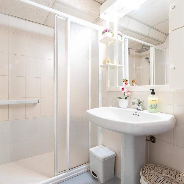 MalagaSuite Tropical Terrace & Pool Apartments - Apartamento de 2 dormitorios con terraza - 11