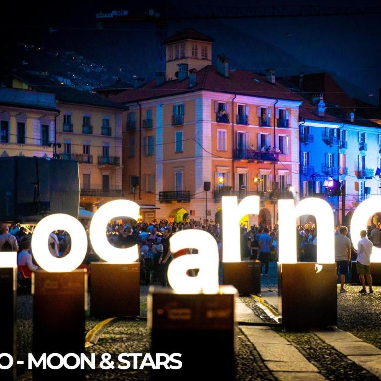 LOCARNO Center - Free parking, Netflix and Wi-Fi - Appartamento con 1 Camera da Letto - 55
