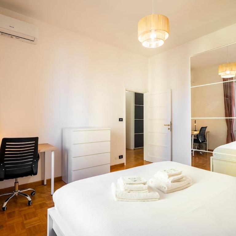 Cecconi - Three-Bedroom Apartment - 25
