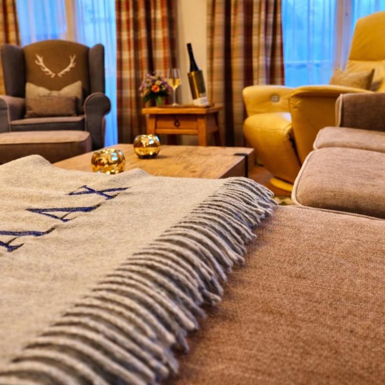 Laax Cozy Apartment - Ski Bus - Fireplace - Apartment mit Gartenblick - 26
