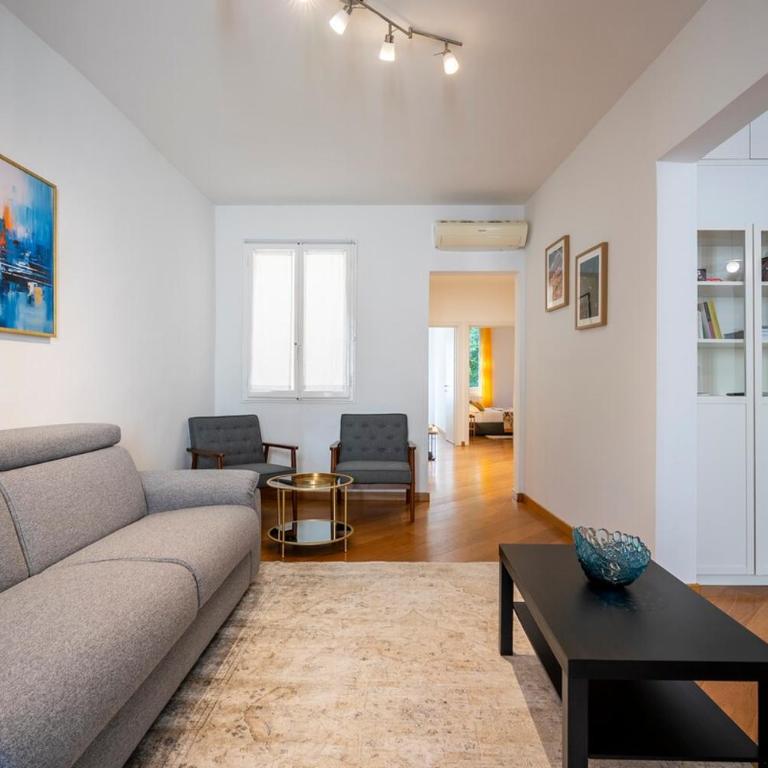 Romana - Appartamento con 2 Camere da Letto - 1