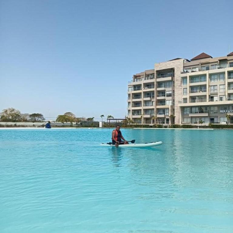 Con jacuzzi privado, laguna y Paddle board - Three-Bedroom Apartment - 72