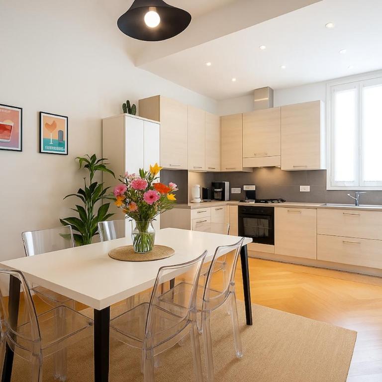 Romana - Appartamento con 2 Camere da Letto - 11