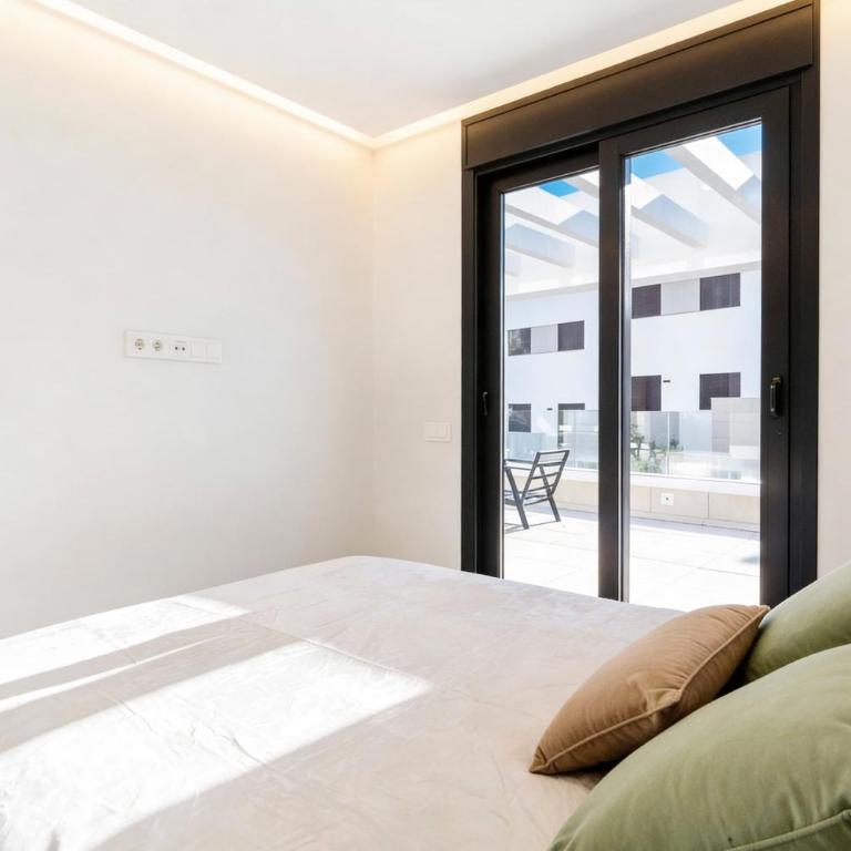 Bayside Luxury Steps from the Beach-Stylish apartment near beach pool & shops - Apartamento - 9