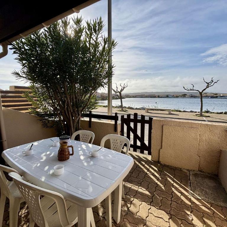 Maison deux pièces cabine PORT LA NOUVELLE PN370-026 - Maison 2 Chambres - 1