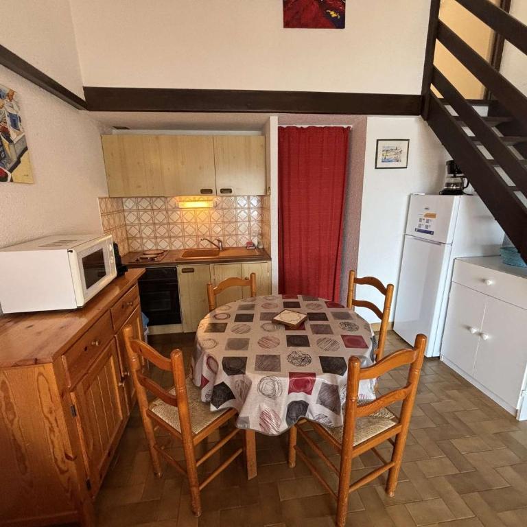 Maison deux pièces cabine PORT LA NOUVELLE PN370-026 - Maison 2 Chambres - 5