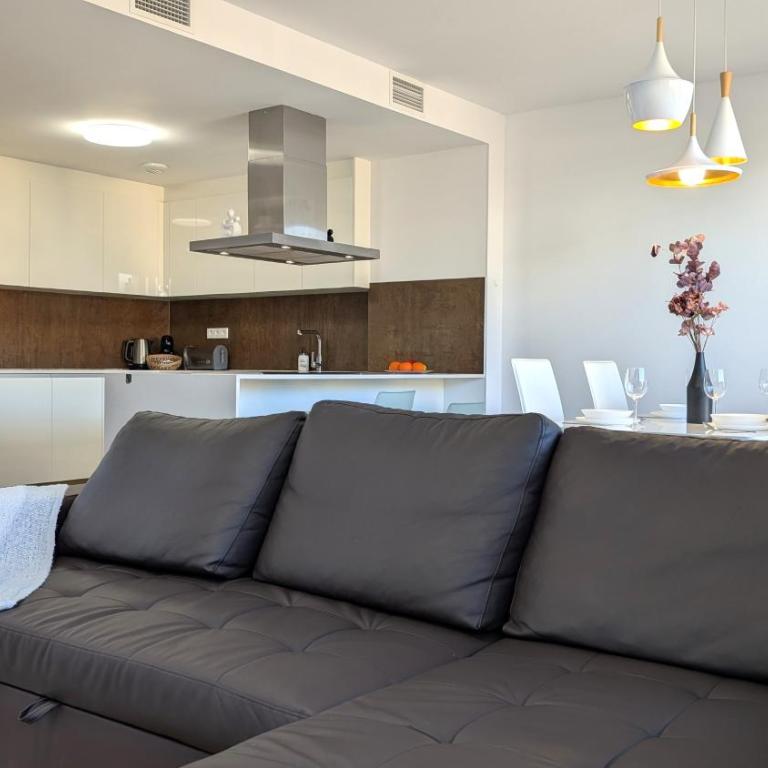 ALLONBAY spa & beach house - Two-Bedroom Apartment - 5