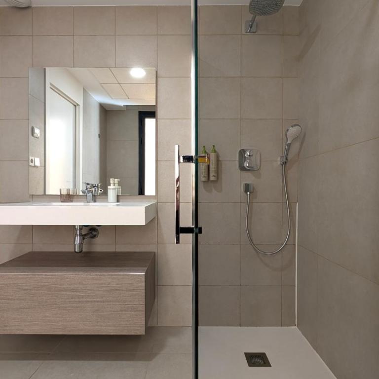 ALLONBAY spa & beach house - Two-Bedroom Apartment - 23