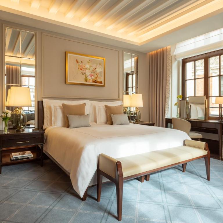 Corinthia Rome - Junior Suite - 7