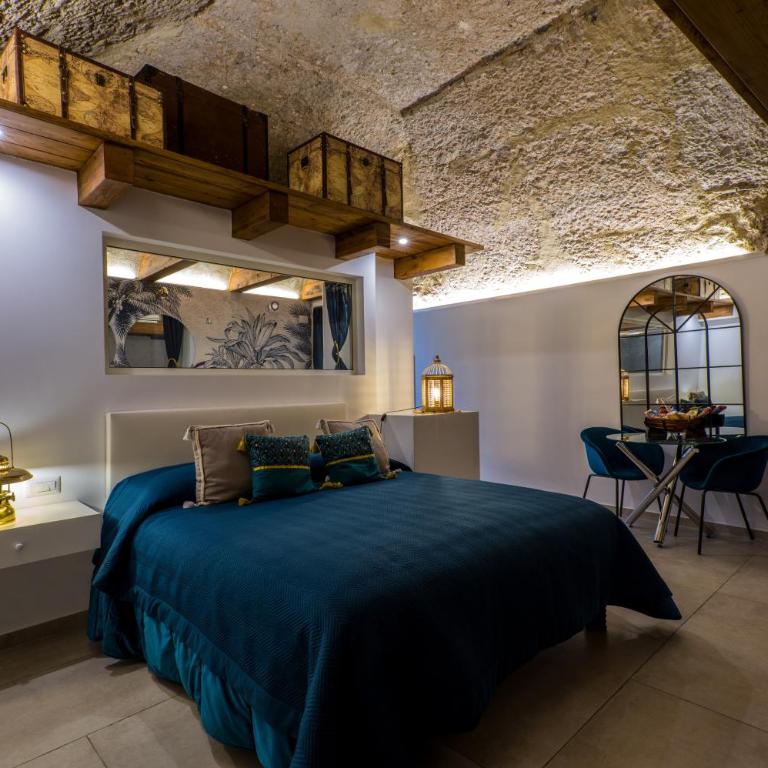 CAIETA Housing - Camera Matrimoniale con Bagno Privato - 10