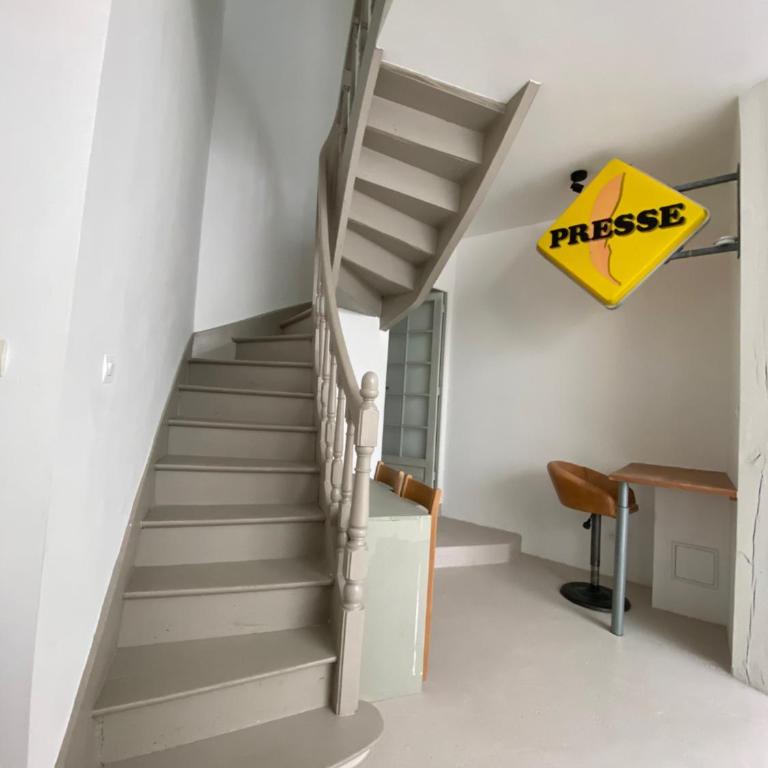 Atelier Audusson - Espace atypique aux jardins intérieurs - Maison 7 Chambres - 42