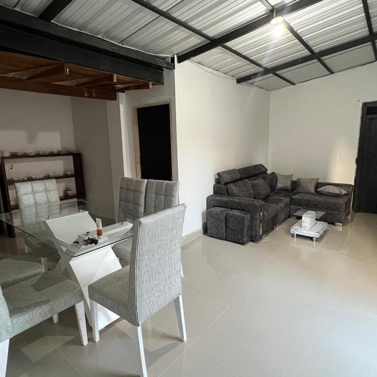 Hermoso apartamento con excelente ubicación - Room #1585470401 - 8