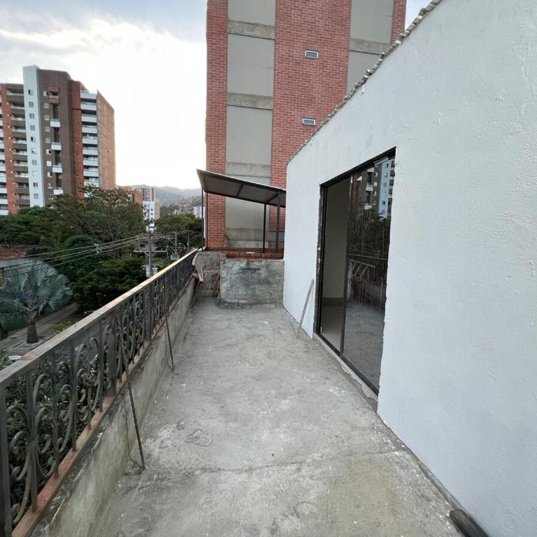 Hermoso apartamento con excelente ubicación - Room #1585470401 - 24
