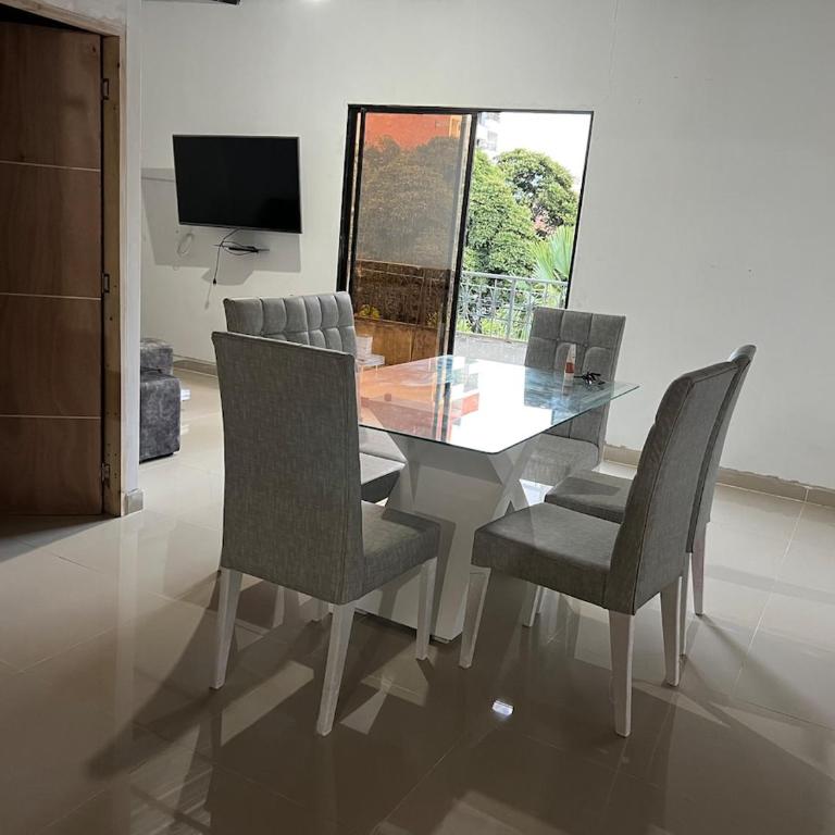 Hermoso apartamento con excelente ubicación - Room #1585470401 - 26
