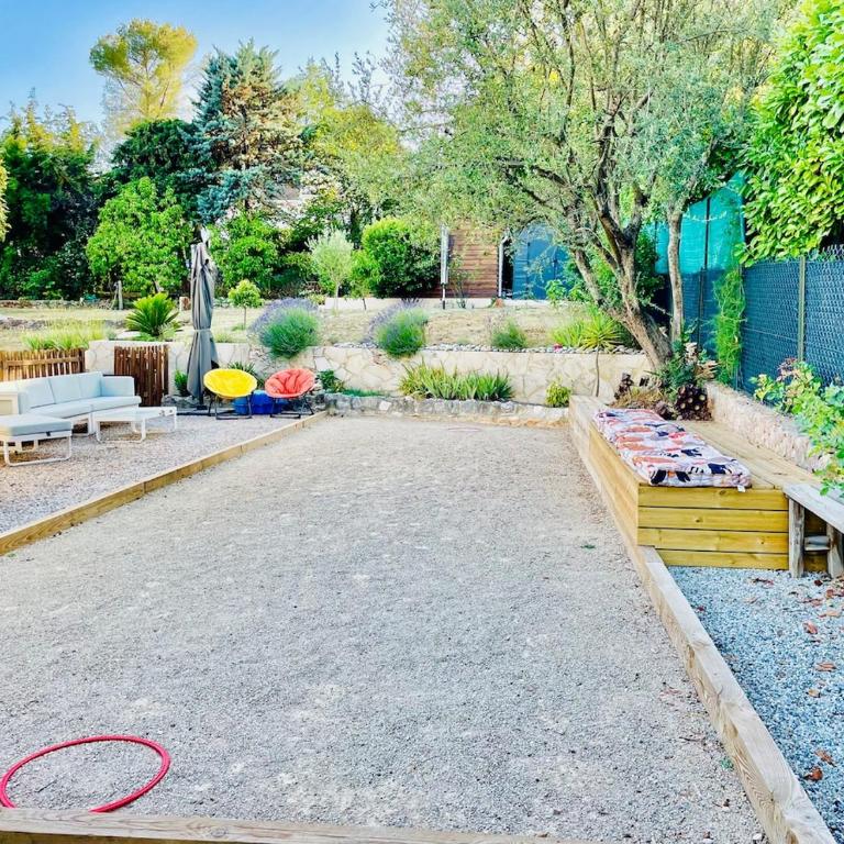 Villa Provençale 10 pers, Piscine Chauffée, Spa Jacuzzi, 20 min Cannes-Nice - Villa - 35