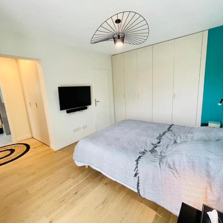Villa Provençale 10 pers, Piscine Chauffée, Spa Jacuzzi, 20 min Cannes-Nice - Villa - 46