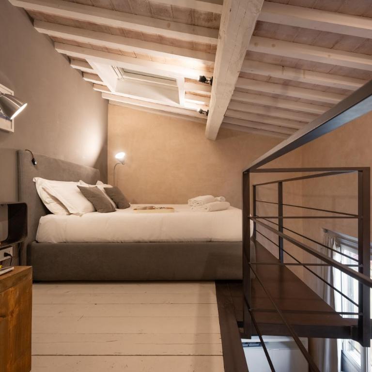San Lorenzo Mezzanine - One-Bedroom Apartment - 7