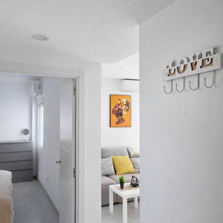 Moderno apartamento muy luminoso con vistas al mar - Apartamento de 2 dormitorios con vistas al mar - 15