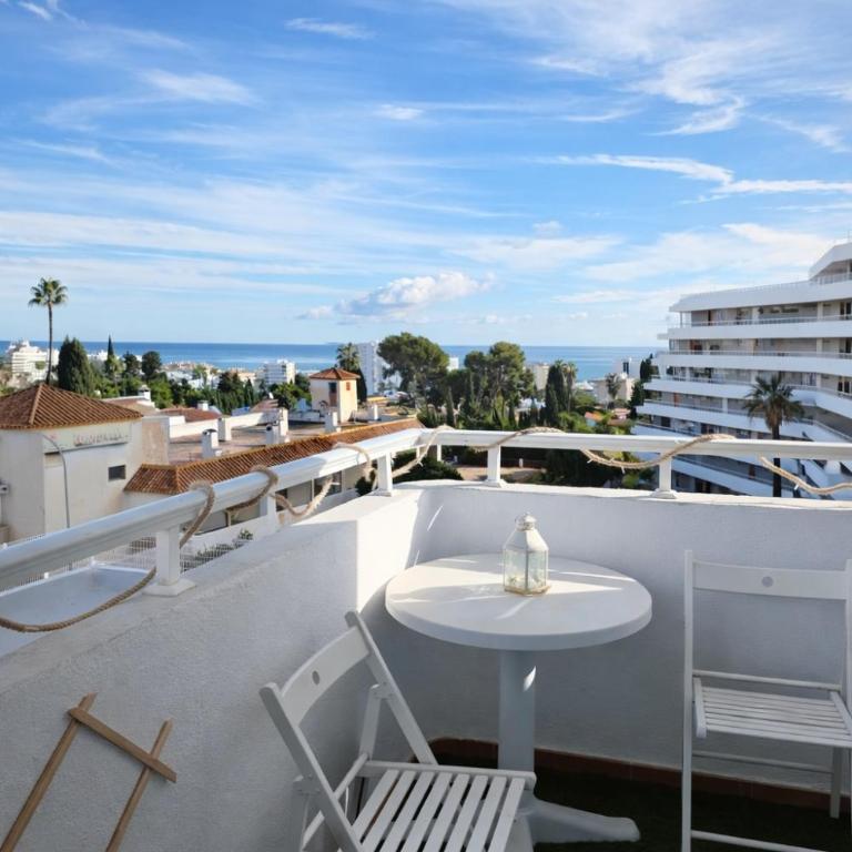 Moderno apartamento muy luminoso con vistas al mar - Apartamento de 2 dormitorios con vistas al mar - 16