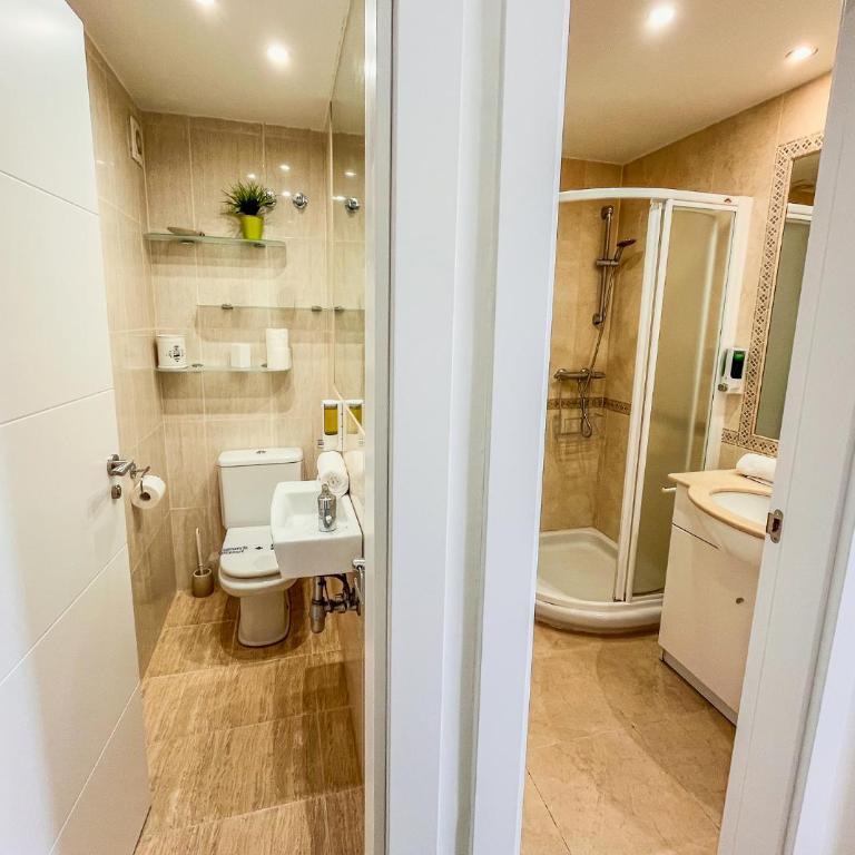 Spacious Two Bedroom Apartment in Marbella Centre - Apartamento de 2 dormitorios - 43