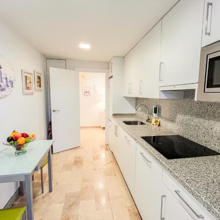 Spacious Two Bedroom Apartment in Marbella Centre - Apartamento de 2 dormitorios - 16