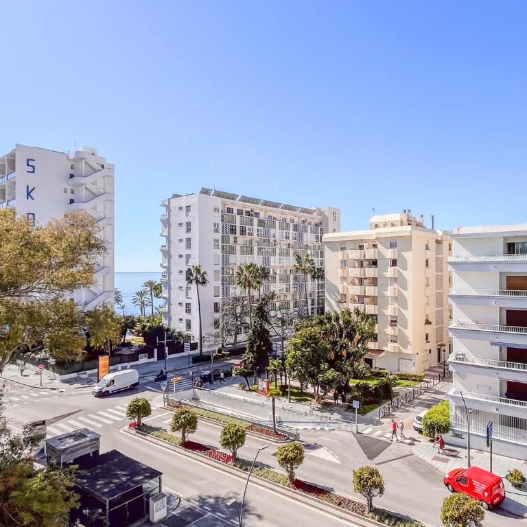 Spacious Two Bedroom Apartment in Marbella Centre - Apartamento de 2 dormitorios - 2