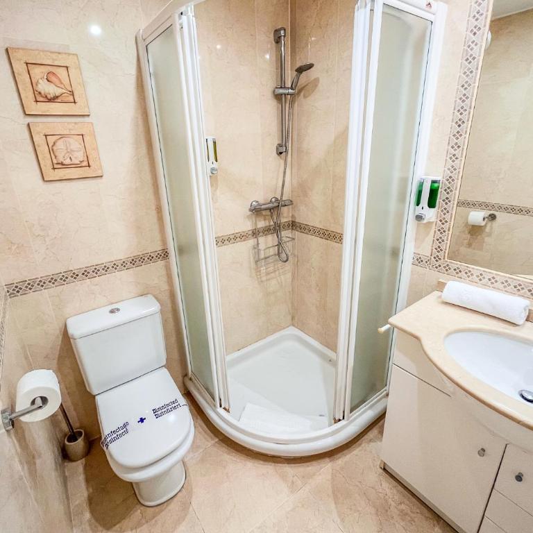 Spacious Two Bedroom Apartment in Marbella Centre - Apartamento de 2 dormitorios - 36
