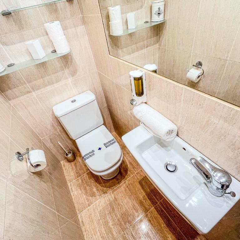 Spacious Two Bedroom Apartment in Marbella Centre - Apartamento de 2 dormitorios - 46