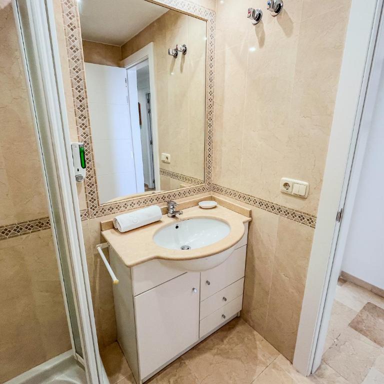 Spacious Two Bedroom Apartment in Marbella Centre - Apartamento de 2 dormitorios - 37