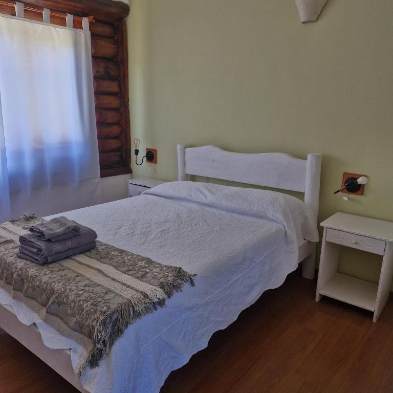 Hosteria EL REFUGIO - Habitación Cuádruple Clásica - 1