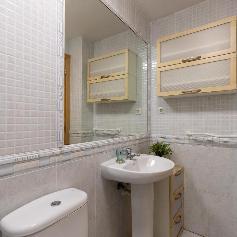 Cumbre - Three-Bedroom Home - 27