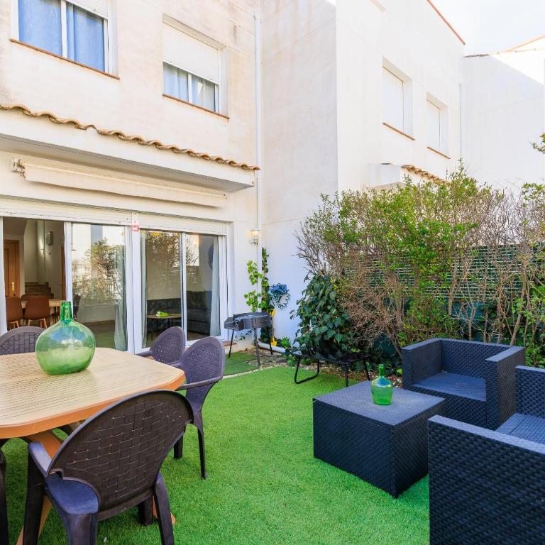 Cumbre - Three-Bedroom Home - 23