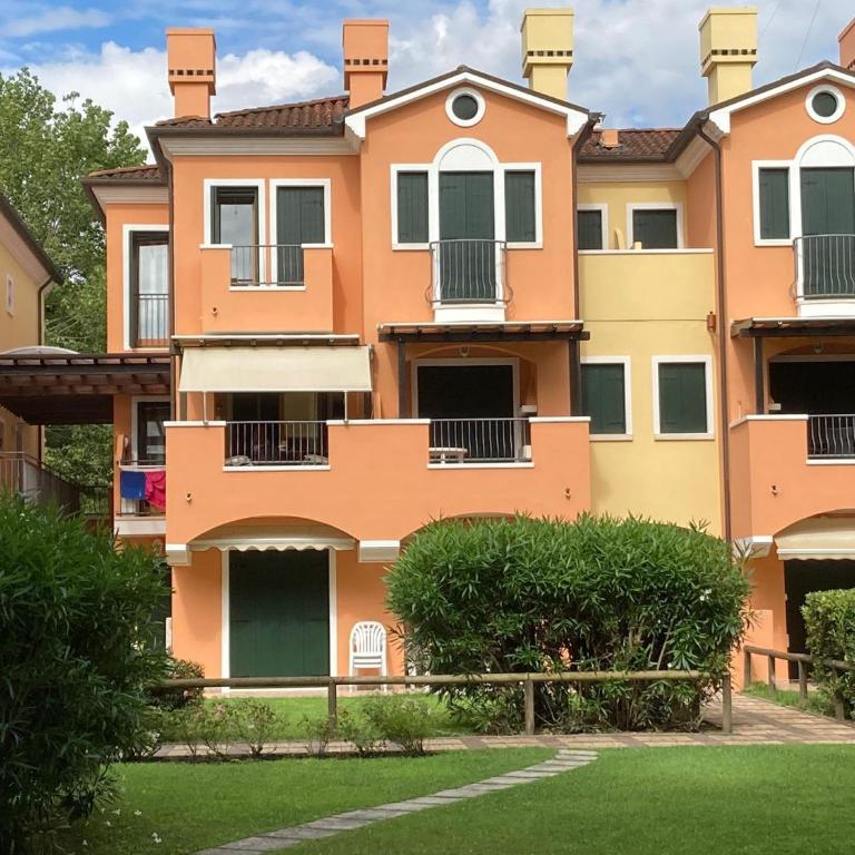 Seafront apartment with shared pool - Appartamento - 11